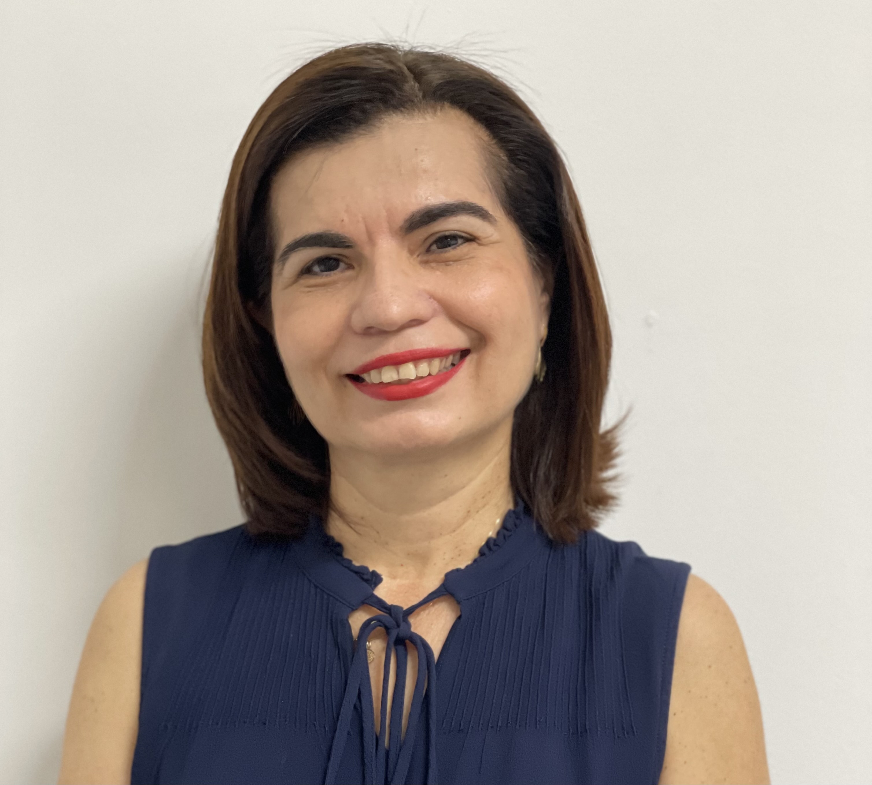 Profa. Dra. Felicidade Mota Pereira (Lacen/BA)